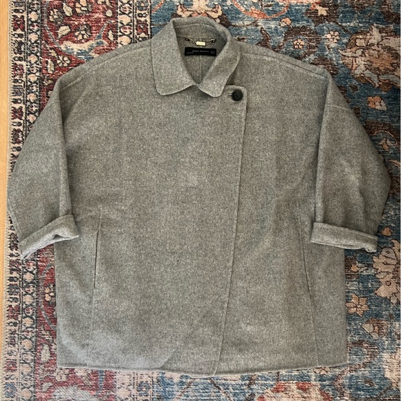 Zara Boxy Jacket - Picture 1 of 10